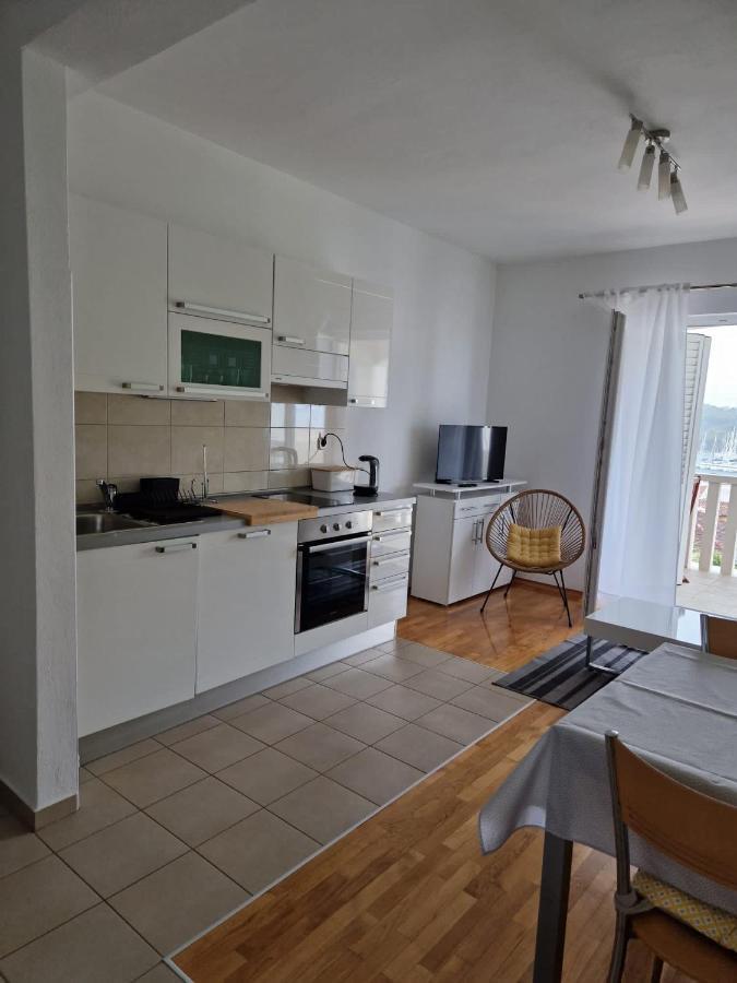 Apartments Sandra Rogoznica  Bagian luar foto
