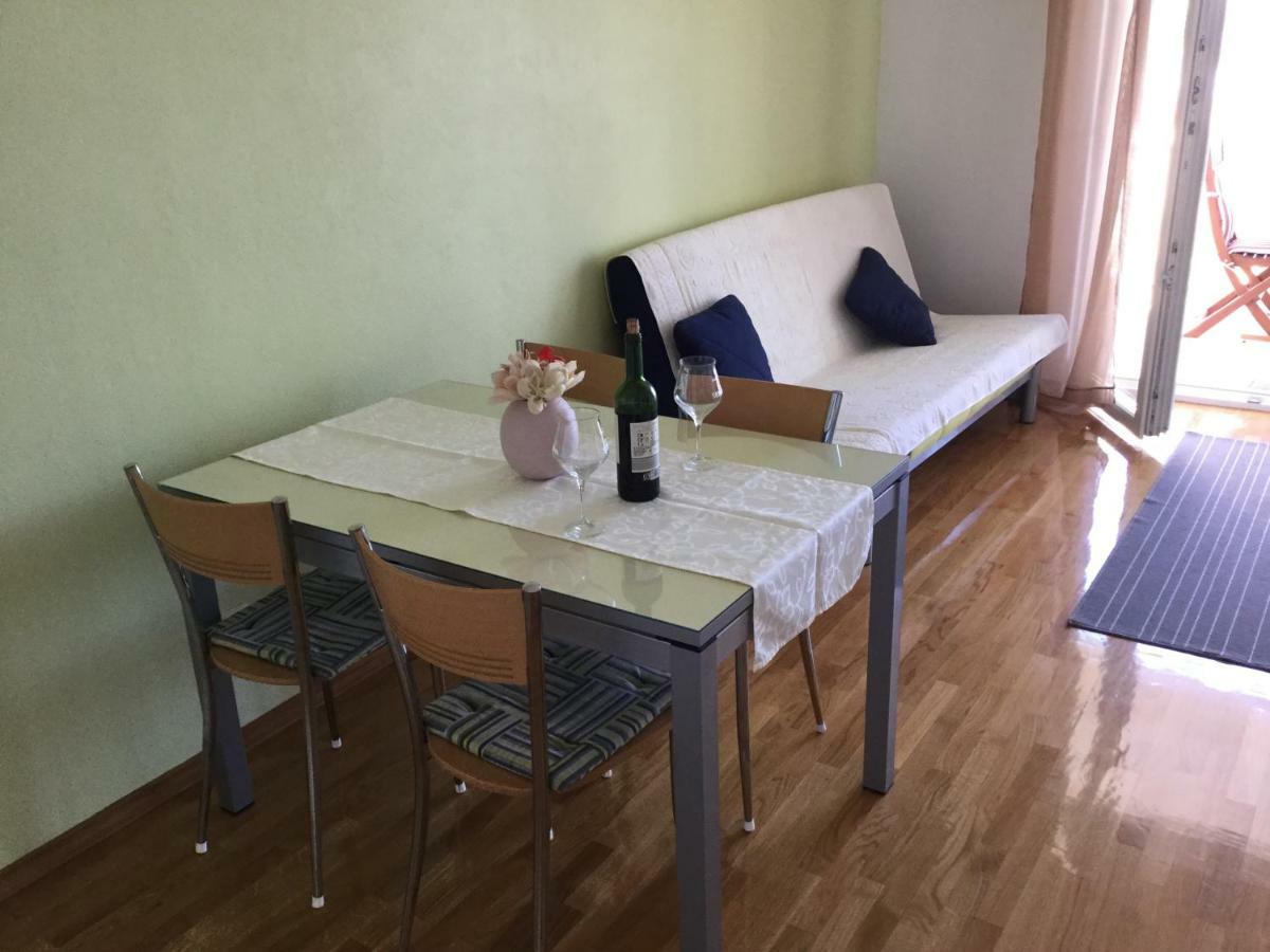 Apartments Sandra Rogoznica  Bagian luar foto